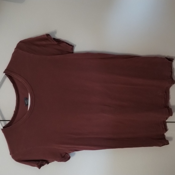 Aerie Distressed Basic Boyfriend T-Shirt - Picture 1 of 8